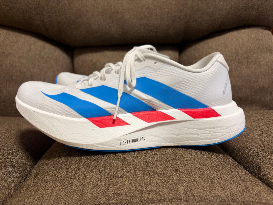 アディゼロ EVO SL WOVEN メンズ　26.0cm