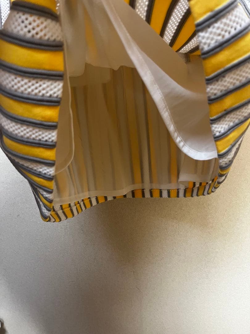 値下げセール中　Picone ストライプスカート