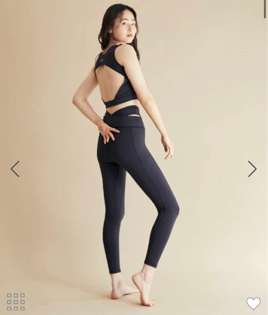 ヨガウェア(上下) ナージー　未使用