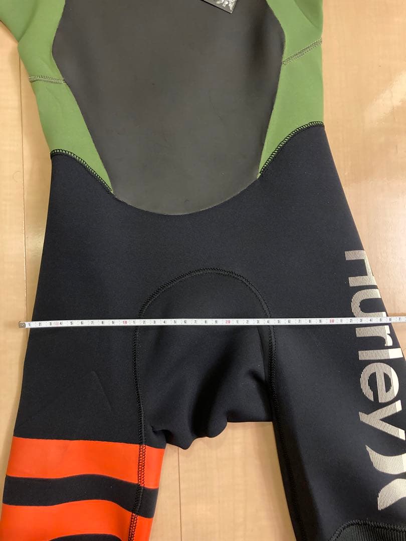 Hurley ウェットスーツ　未使用品