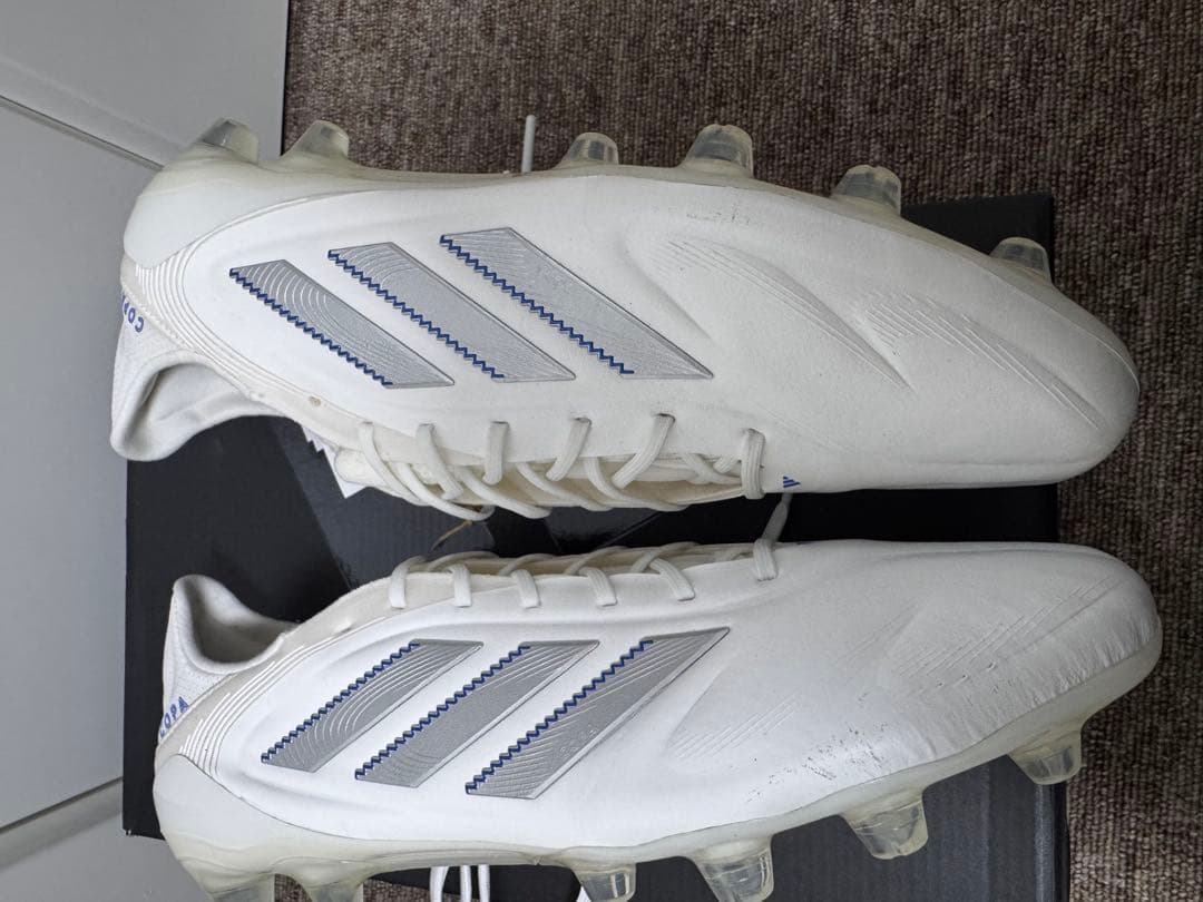 adidas COPA ホワイト サッカーシューズ