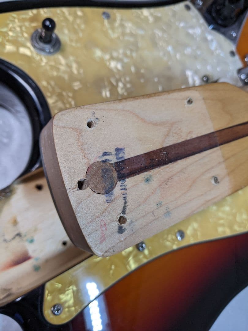 現状品 Squier Cyclone スクワイヤー サイクロン 検 Fender