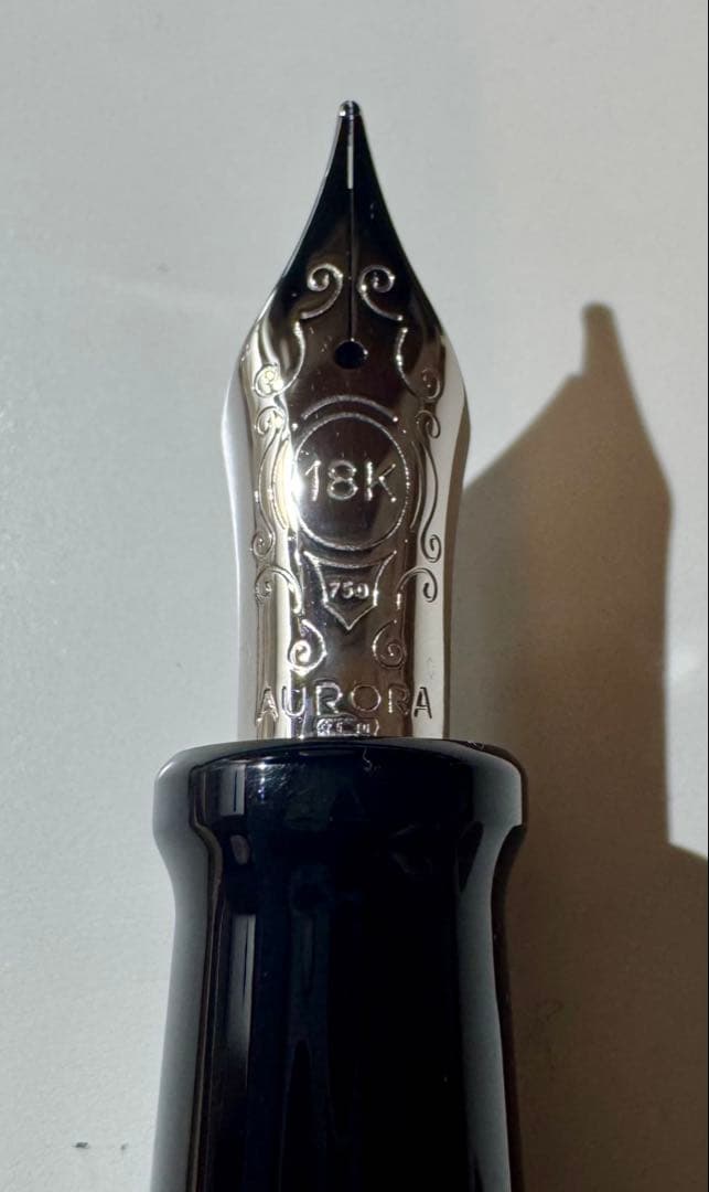 【超美品 限定】AURORA アウロラ 万年筆 オプティマ 366 ビアンカ
