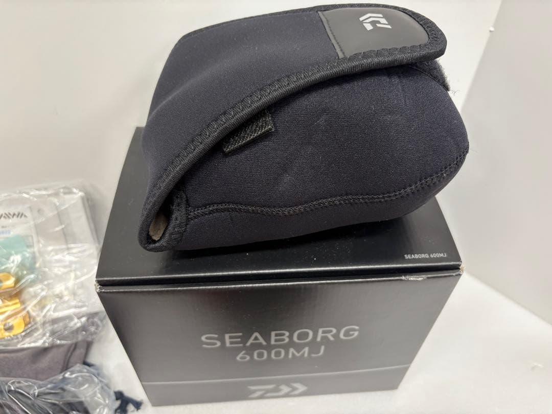 Daiwa SEABORG 600MJ 電動リール