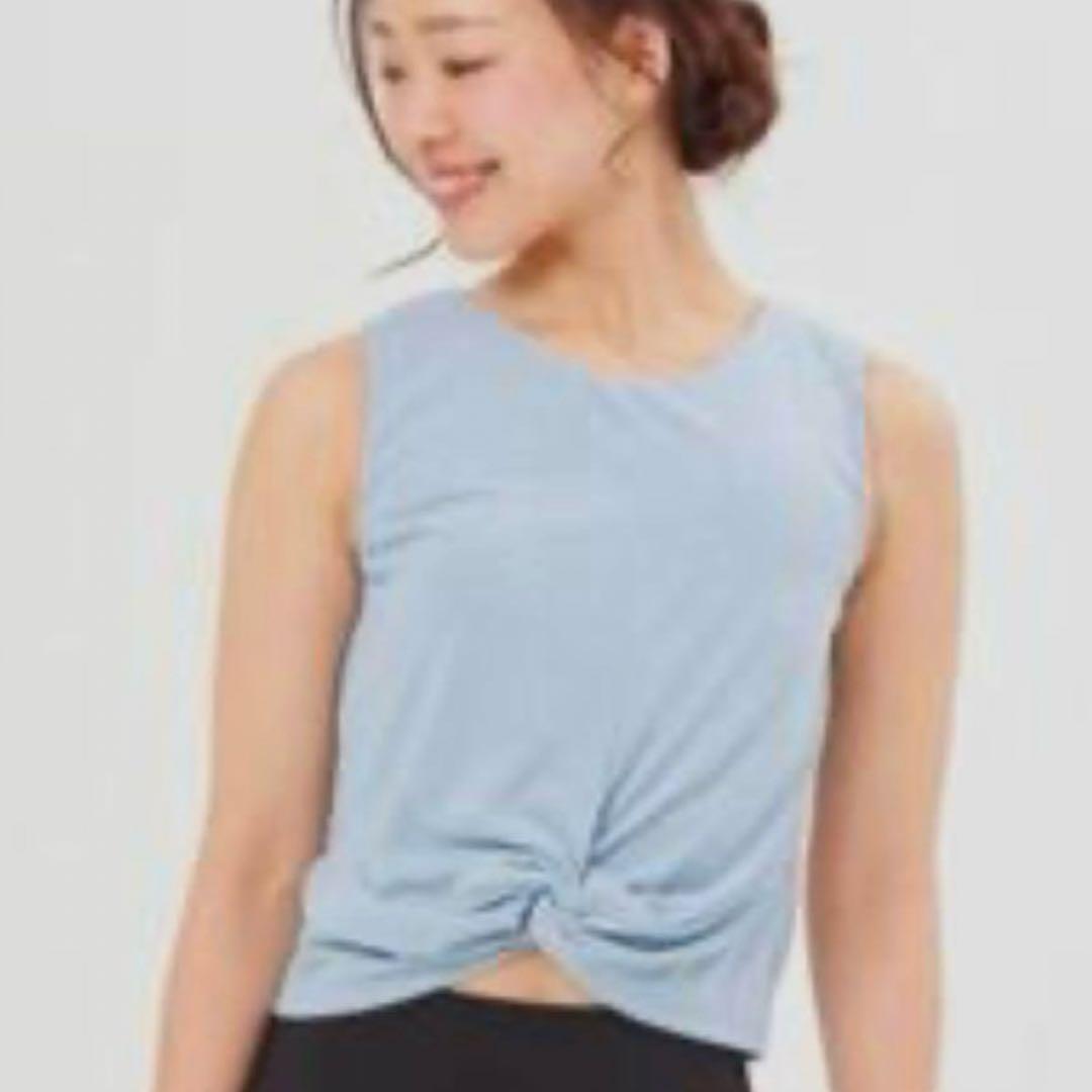 美品　SUKALA 勿忘草レギンスSと水色トップス