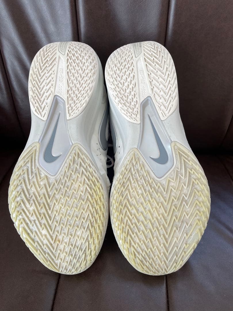 Nike GTカット3 ホワイト/グレー　ナイキGT CUT 3