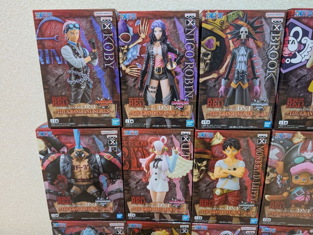 ワンピース フィギュアセット ルフィ ウタ ジンベエ　ナミ　フランキー DXF