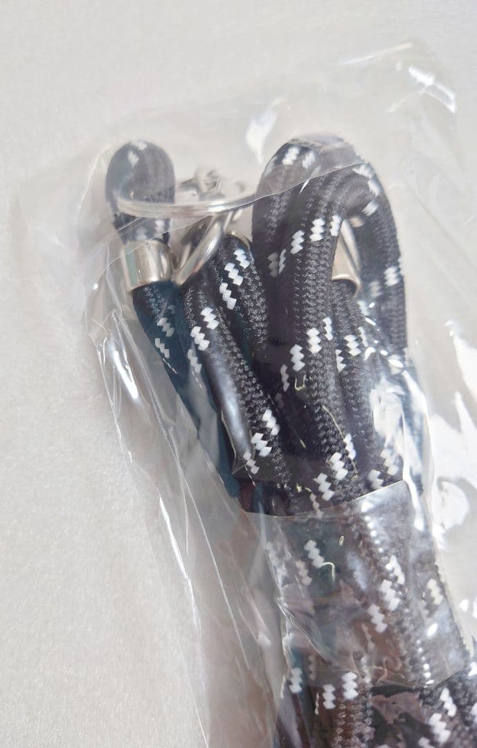 新品未使用　板垣李光人　スマートフォンショルダーストラップ