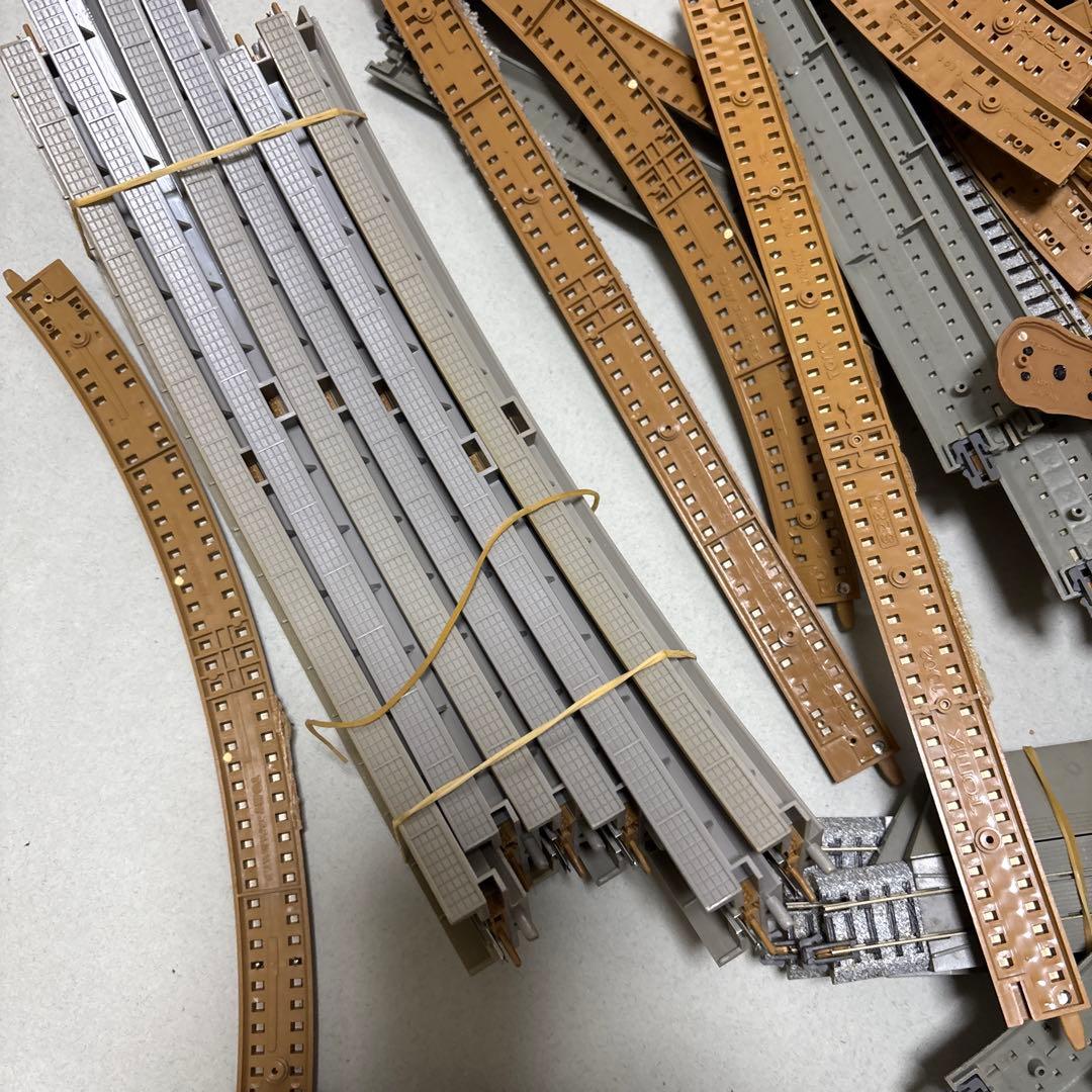 レールセット 多数部品大量まとめ出品ジャンク品tomix 他 レール車両6台