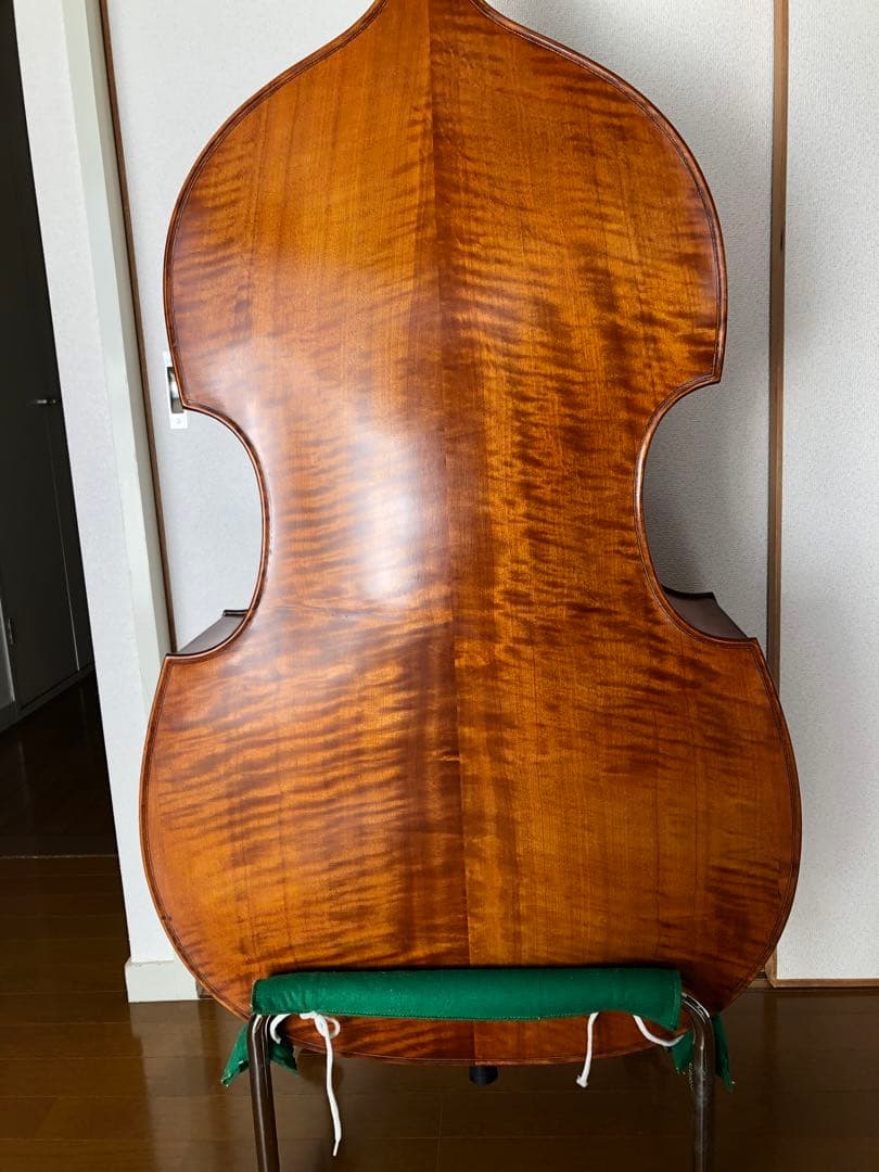 コントラバス￼ モンテリブロ　￼オール単板削りだし￼ 指板黒檀