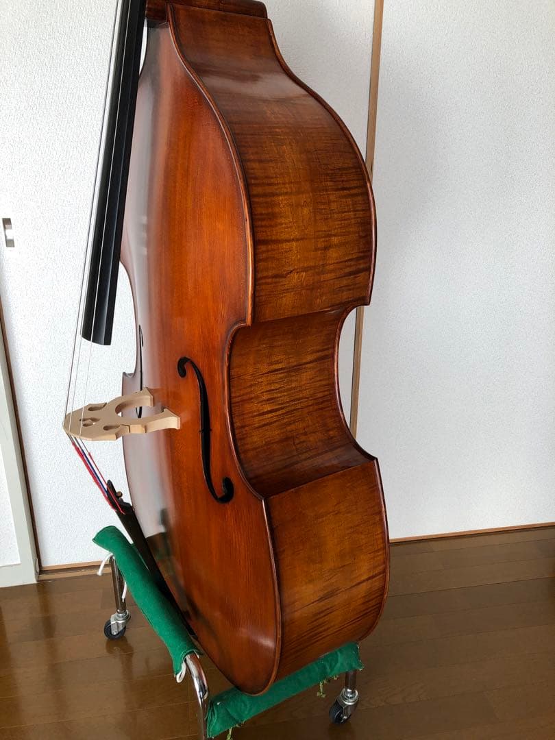 コントラバス￼ モンテリブロ　￼オール単板削りだし￼ 指板黒檀