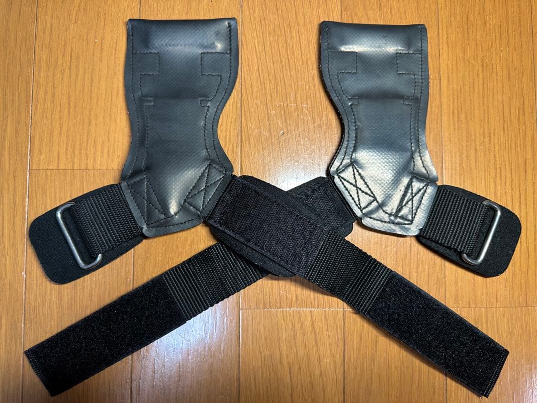 GOLD'S GYM エルボーパッド 左右セット ブラック。