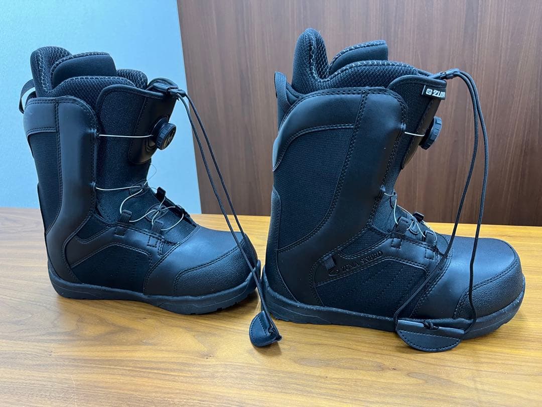 ZUMA スノーボードブーツ 25.5