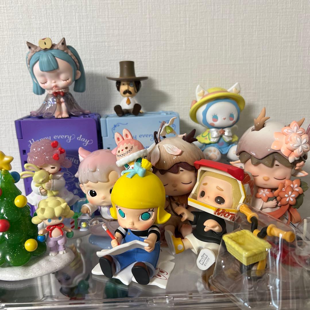 デザイナーズトイ　まとめ売り