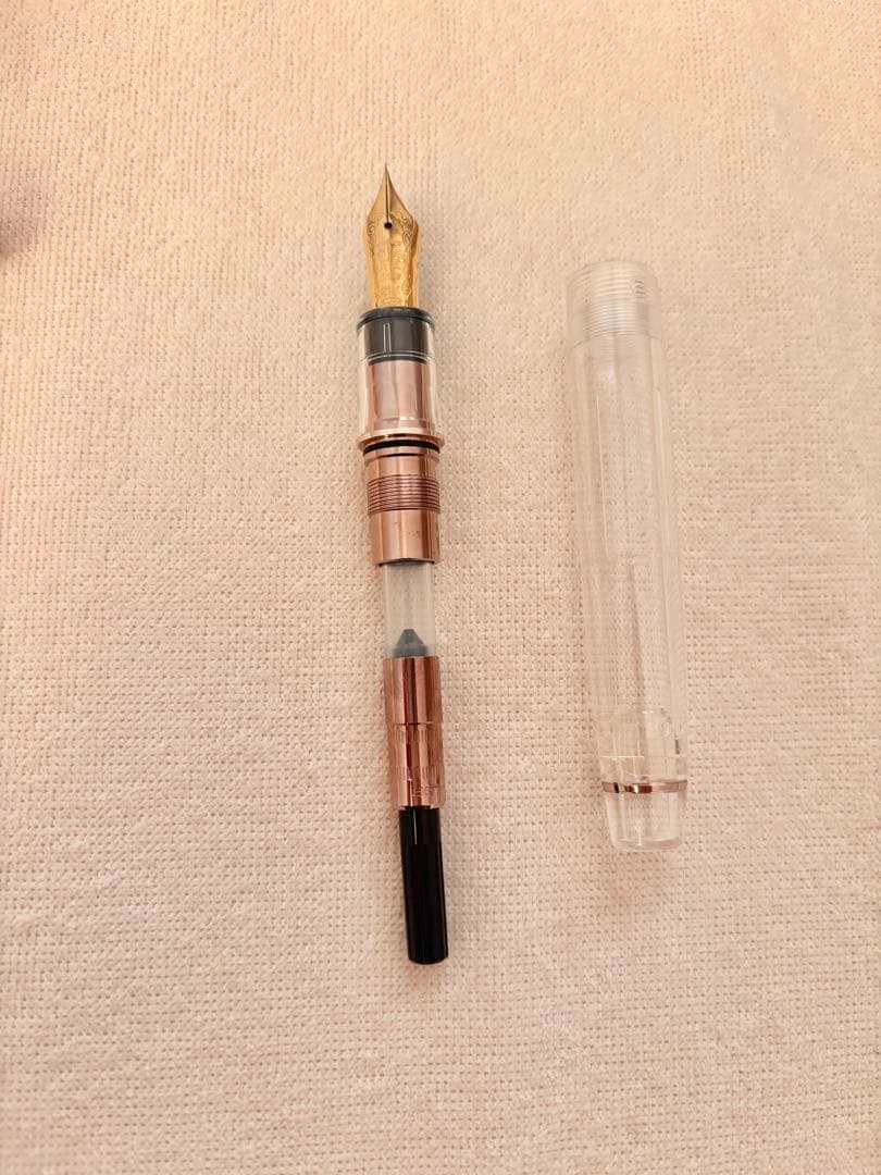 NAGASAWA 万年筆 ギアスケ ピンクゴールド【未使用 即購入⭕️！】