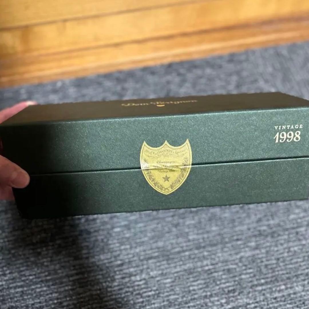 Dom Pérignon 1998 ヴィンテージ シャンパン