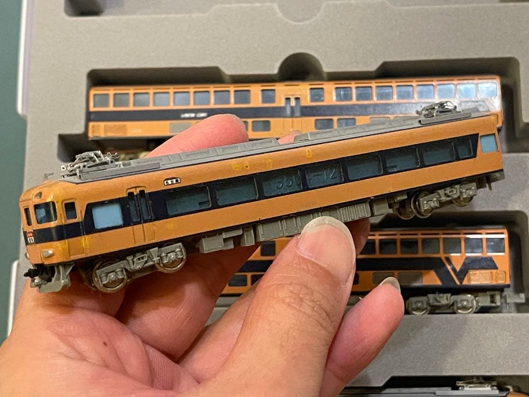 エンドウ 近鉄特急ビスタカー Nゲージ 4両編成＋1両(ジャンク品)