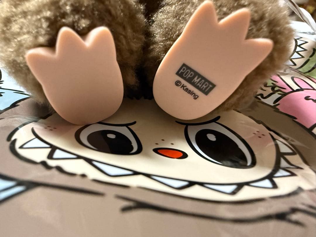 POPMART THE MONSTERS ラブブ Macaron ぬいぐるみ