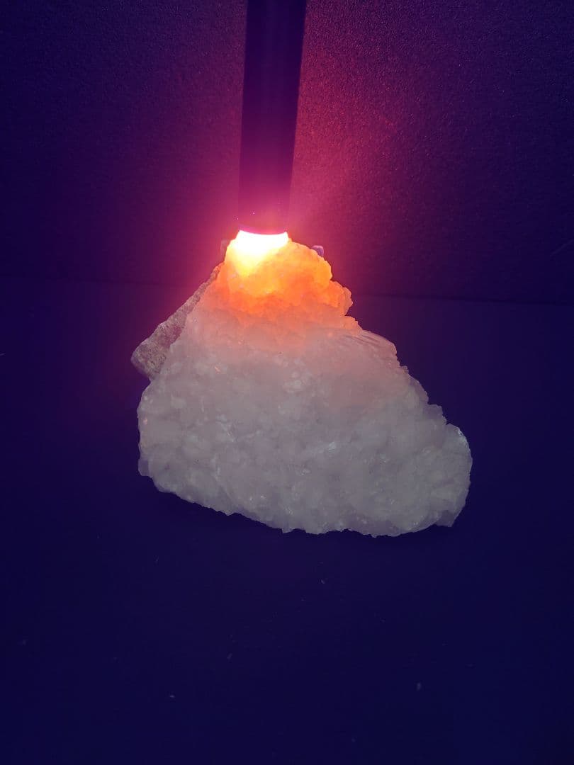 ピンクカルサイト原石