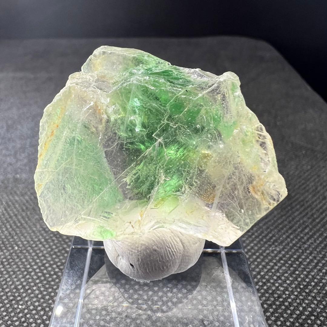 コロンビア　ボヤカ産　希少　カラーチェンジフローライト