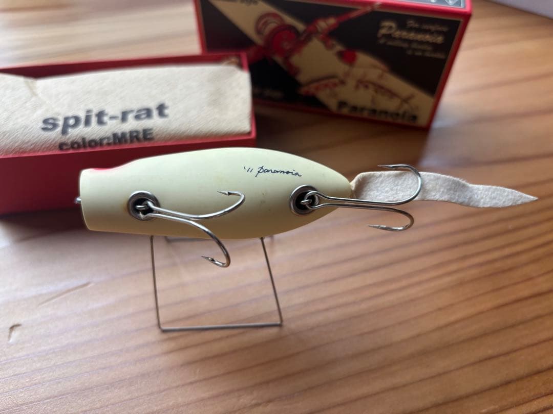 パラノイア　ルアー