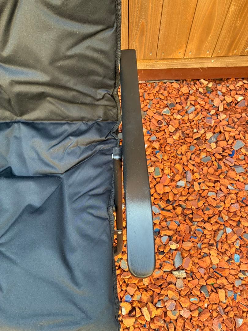 UJack ユージャック　難燃 リクライニング ローチェア　ブラック