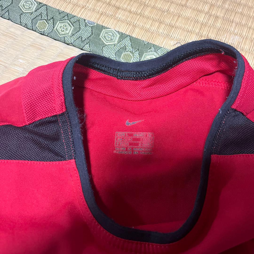 サッカーウェア二枚まとめ売りマンチェスターU Lサイズ　レアル・マドリード2XO