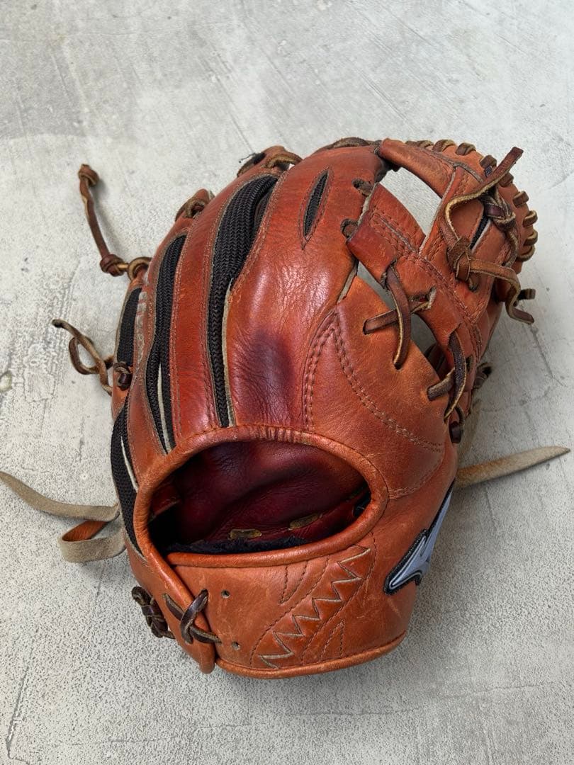 希少 美品 軟式グローブ内野手用