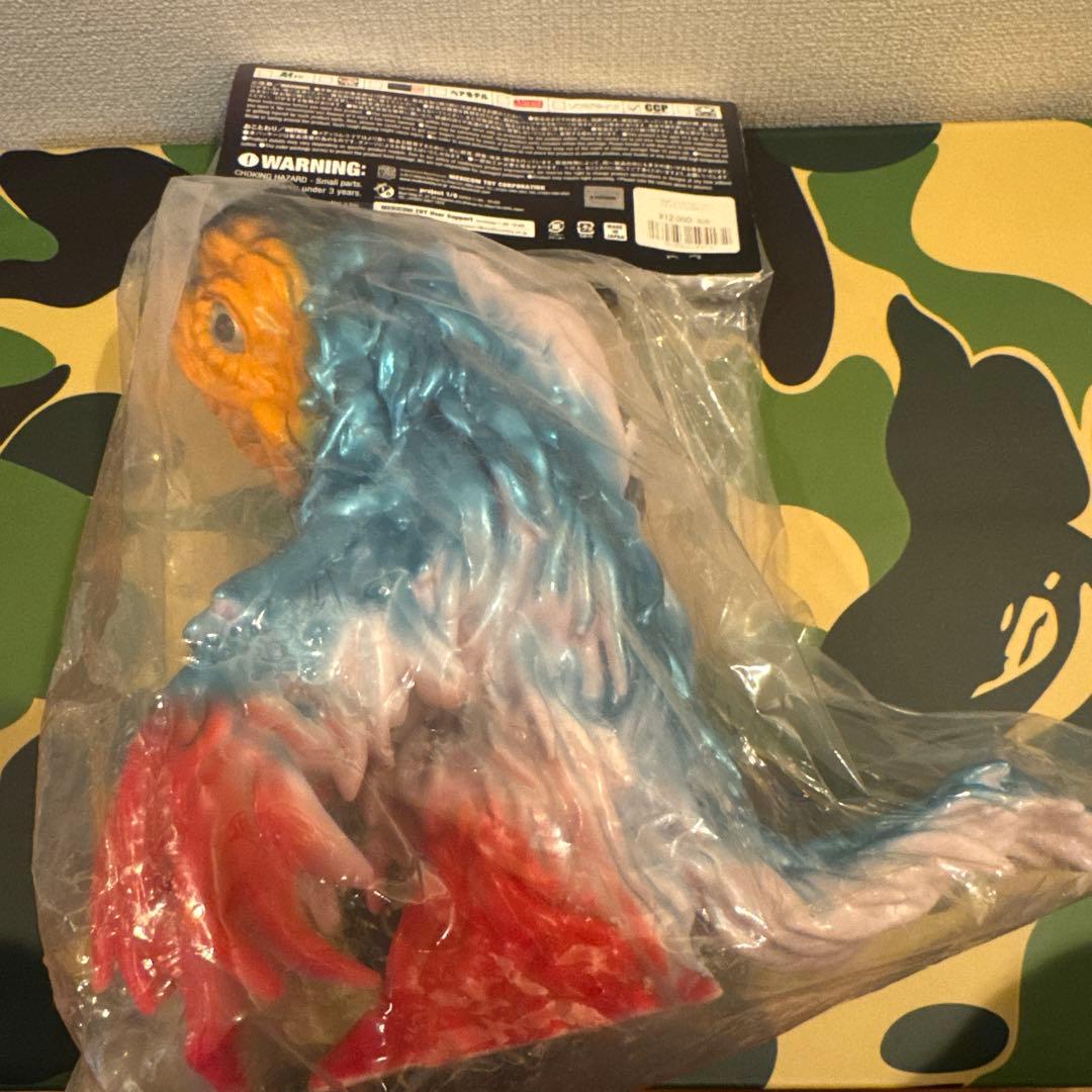 MEDICOM TOY CCP ジャイアントヘドラ　サイケデリックカラー