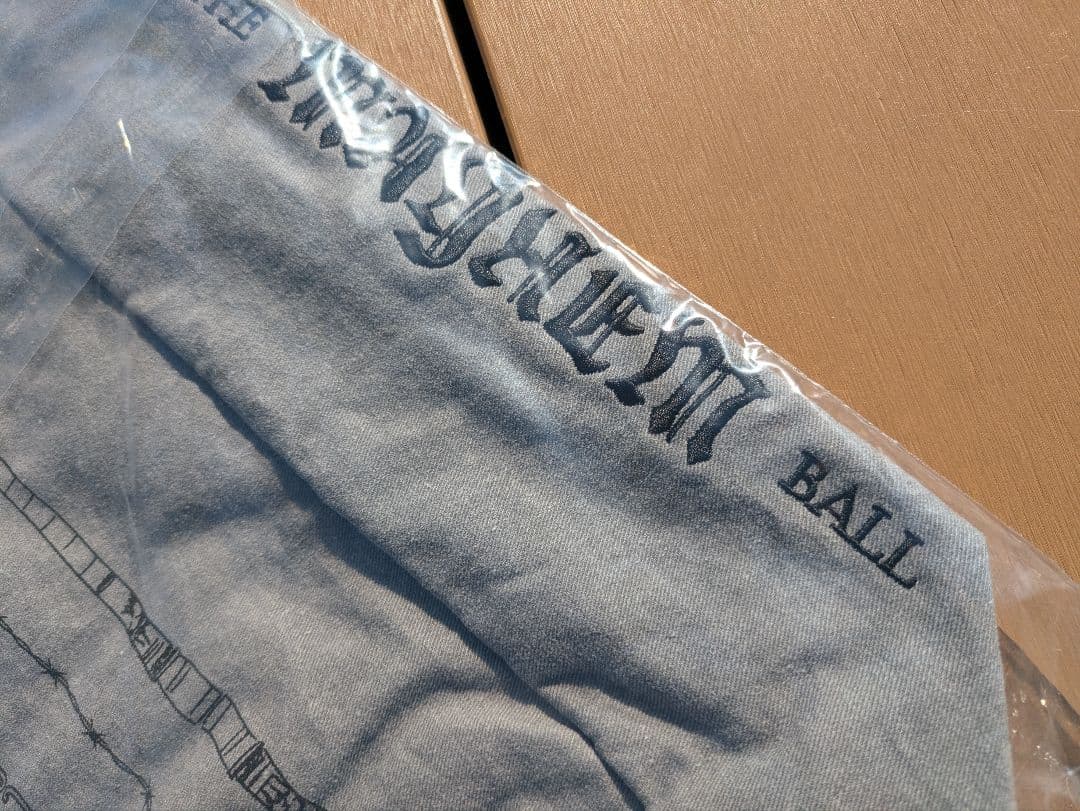 レディ・ガガ　PERA HAUS TOTE (GRAY)