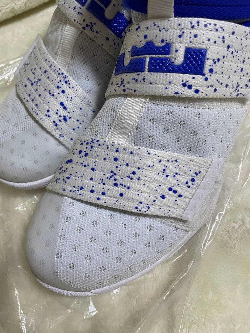 激レア！ナイキ レブロン ズーム ソルジャー10 \"ハイパー コバルト\"