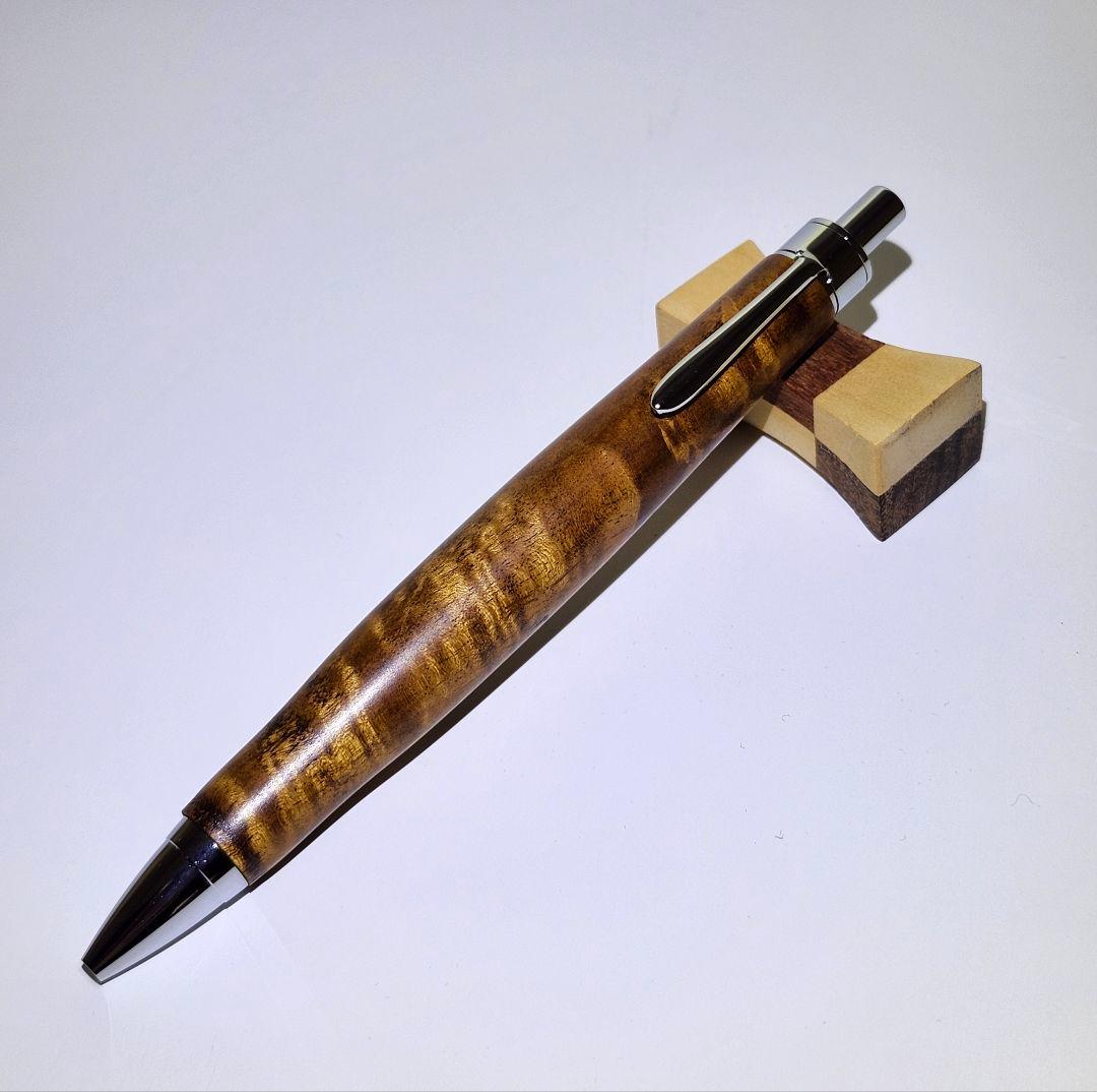 木軸ボールペン　ハナノキ