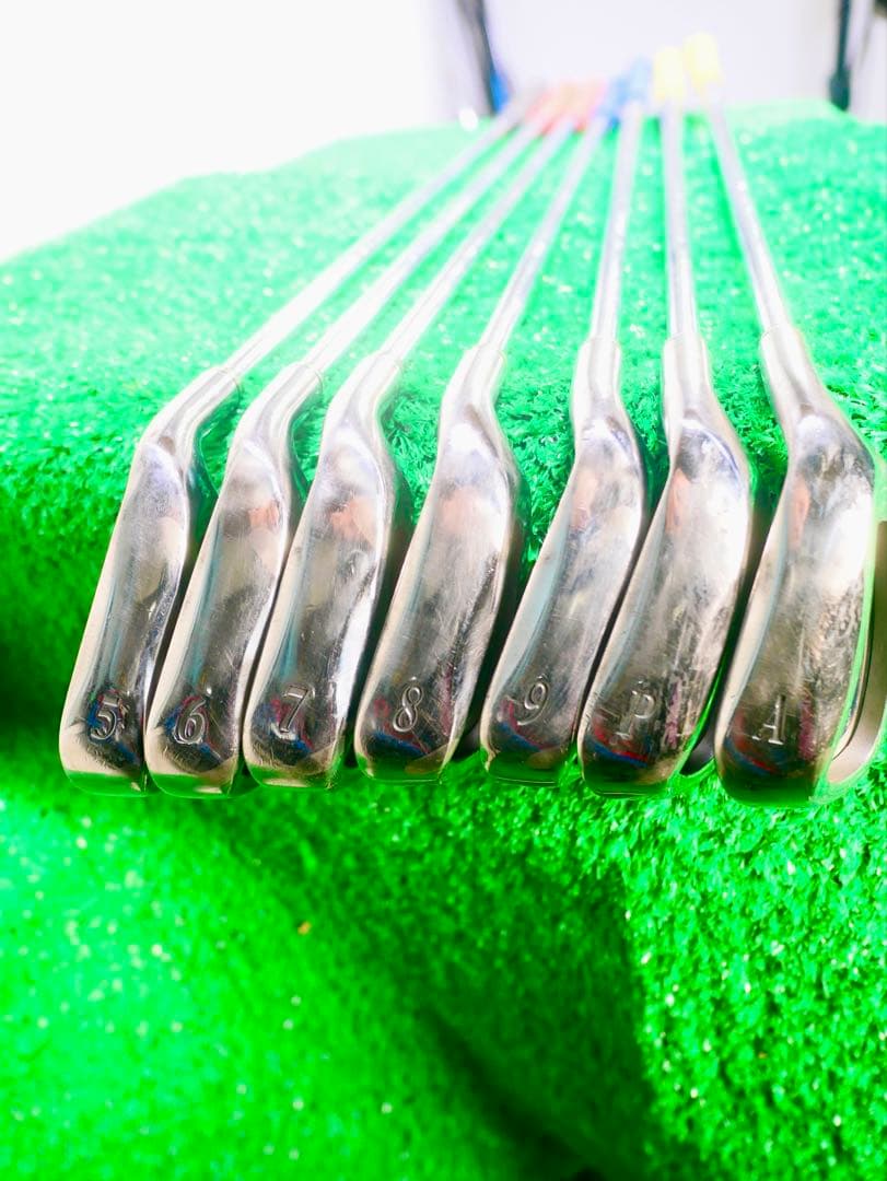 つ*中様 XXIO ゴルフクラブセット Titleistバッグ付き