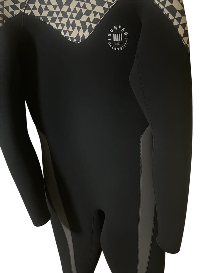 未使用 ウェットスーツ フルスーツ3mm XL サーフィン ジェットスキー