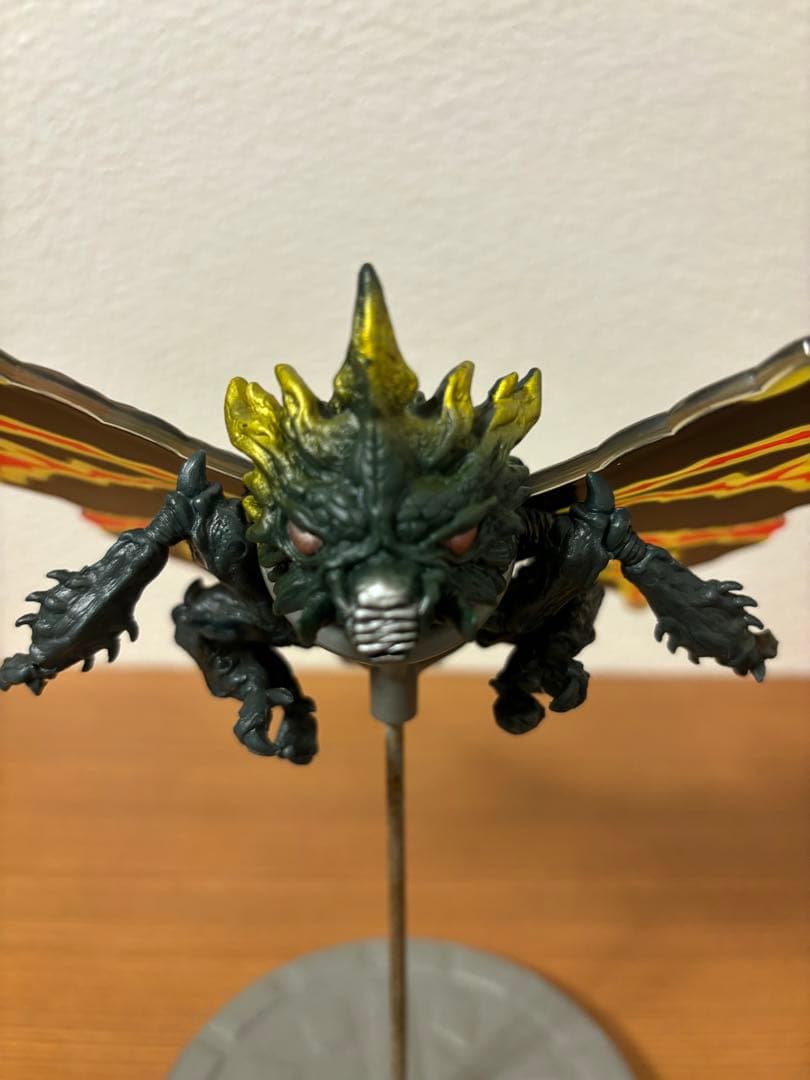 バンダイ　1992年　バトラ成虫　ソフビ　フィギュア　スタンド付き