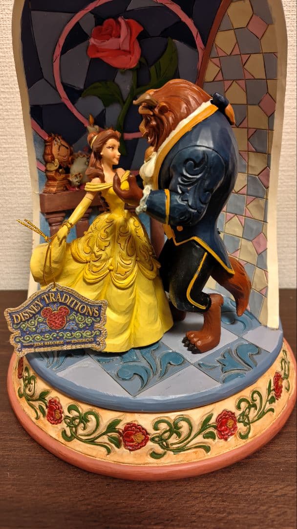 美女と野獣フィギュア　トラディション　置物。