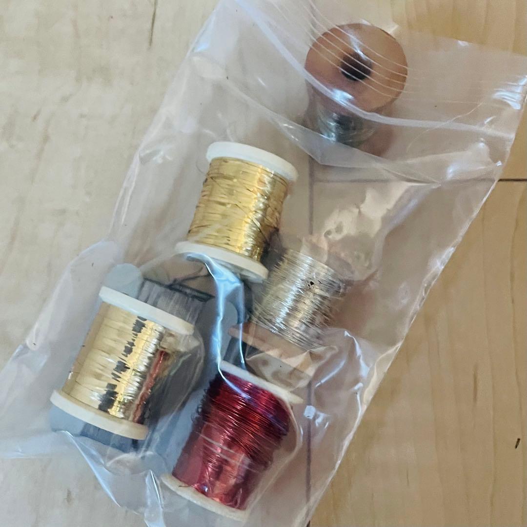 フライフィッシングのマテリアル、フライフック