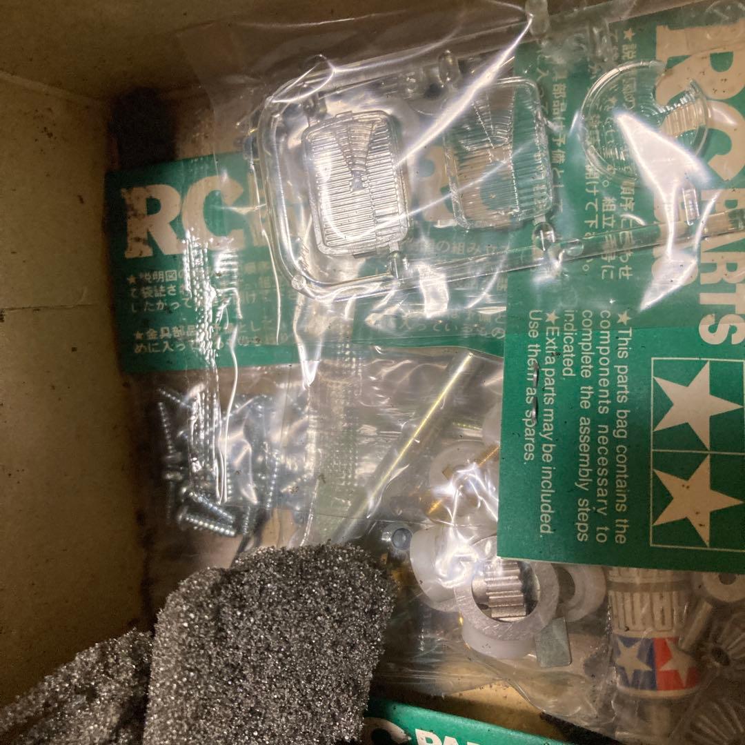 タミヤ1/10RC いすゞミュー