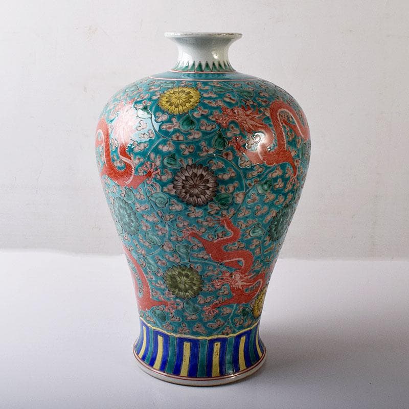 中国　大清康煕年製　粉彩　唐草雲龍図　梅瓶　V　7794C