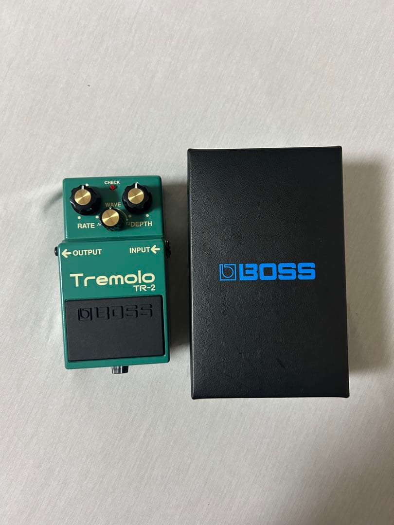 BOSS TR-2 トレモロエフェクター