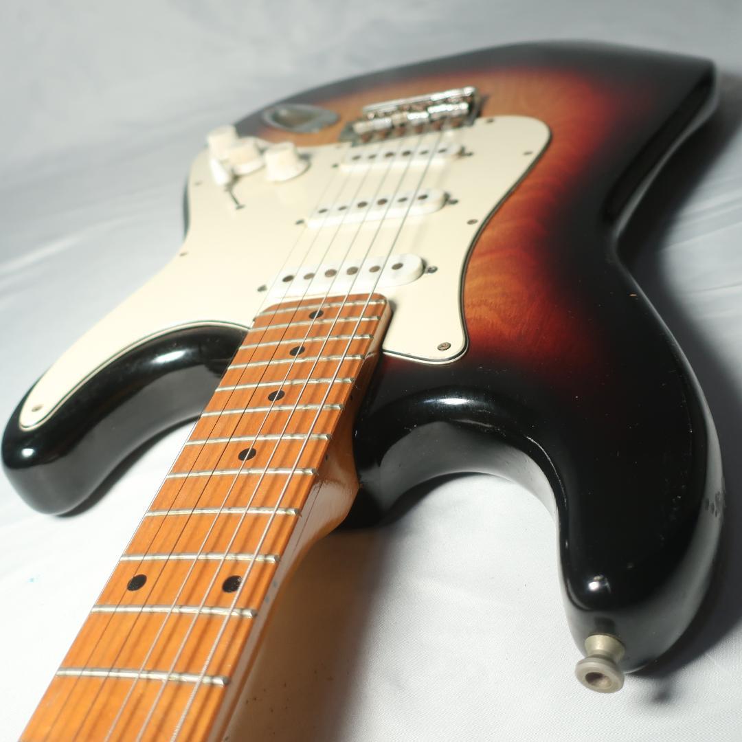 FERNANDES？ エレキギター ラージヘッド REVIVALブリッジ搭載