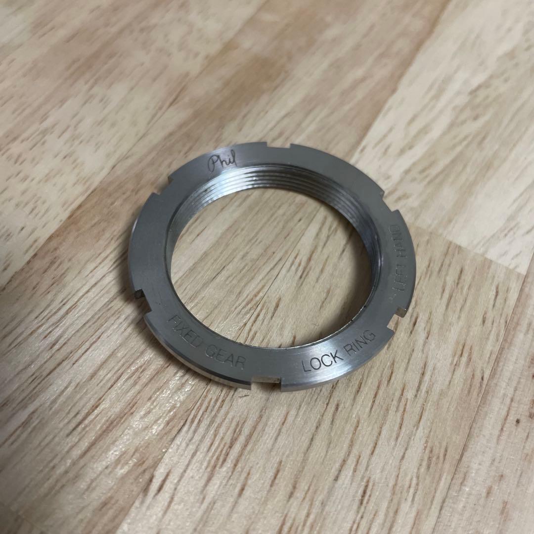 PHILWOOD track cog (1/8\") 17T コグ付き