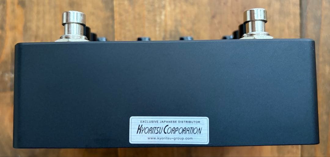 ベース Darkglass Luminal Booster Ultra