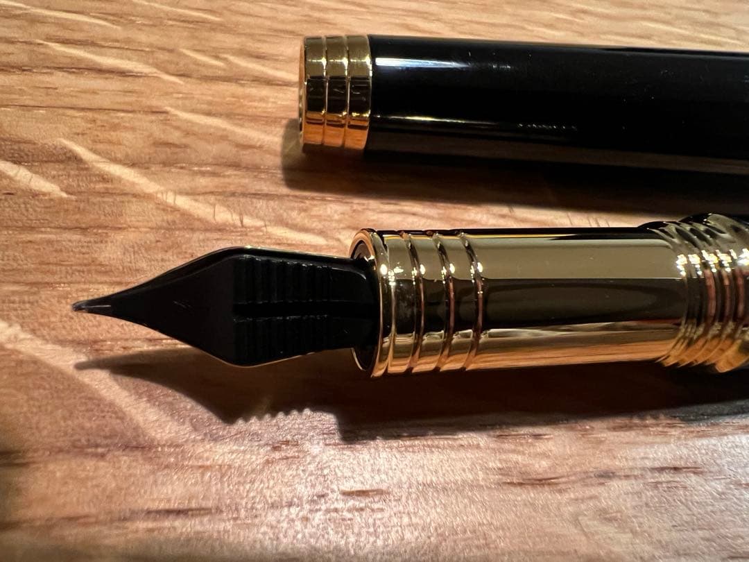 【未使用】Parker 万年筆 プリミエ　ブラックラックGT FP M 18k