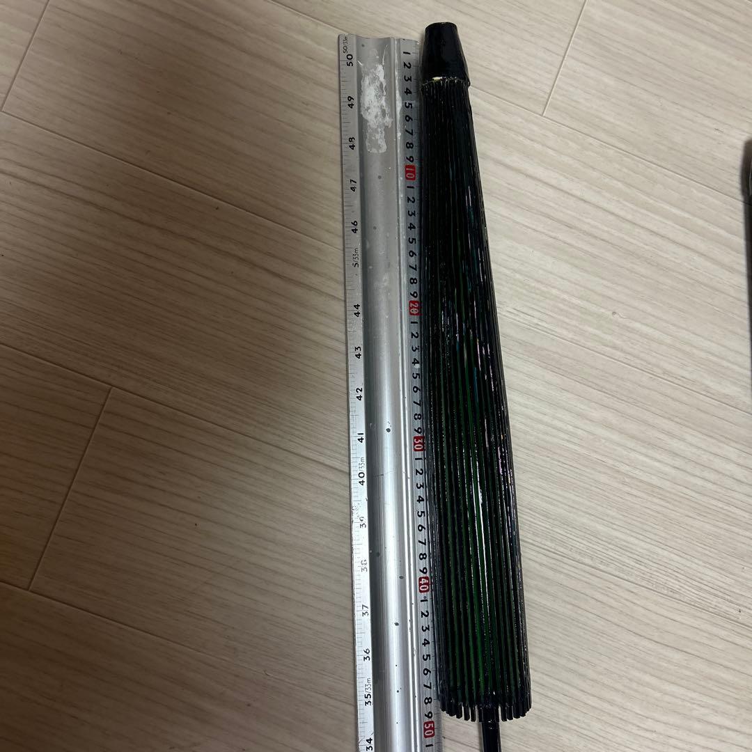 舞踊傘 絹緑色 花柄 黒い骨組み