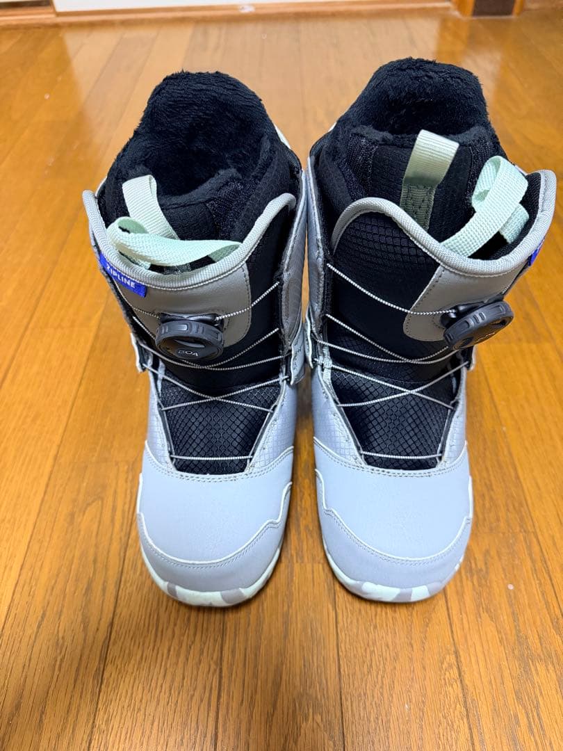 2回着用バートン　23センチBOAシステム キッズ用スノーボードブーツ グレー