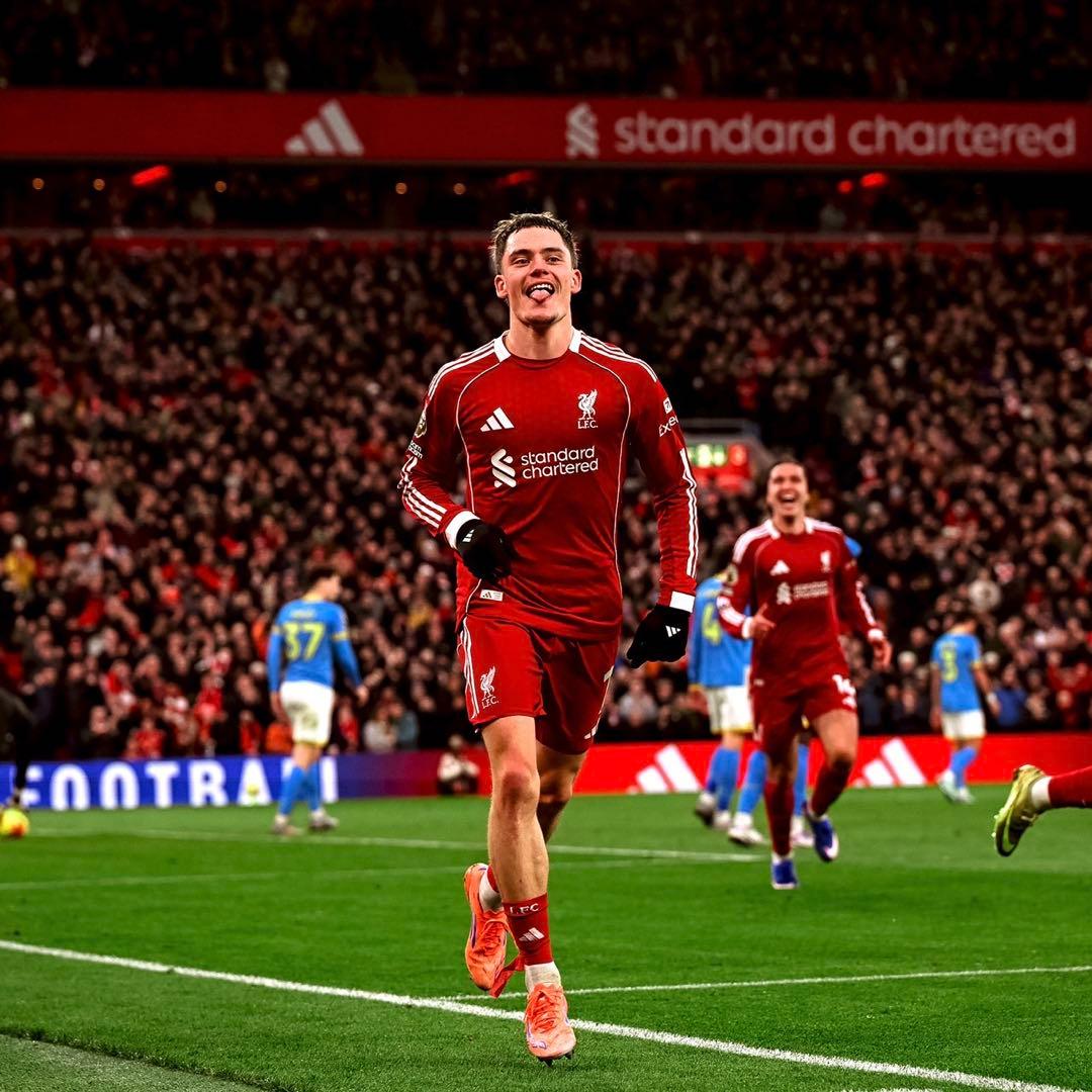 リバプール 25/26 ユニフォーム ホーム 長袖 正規品 フルパッチ ヴィルツ