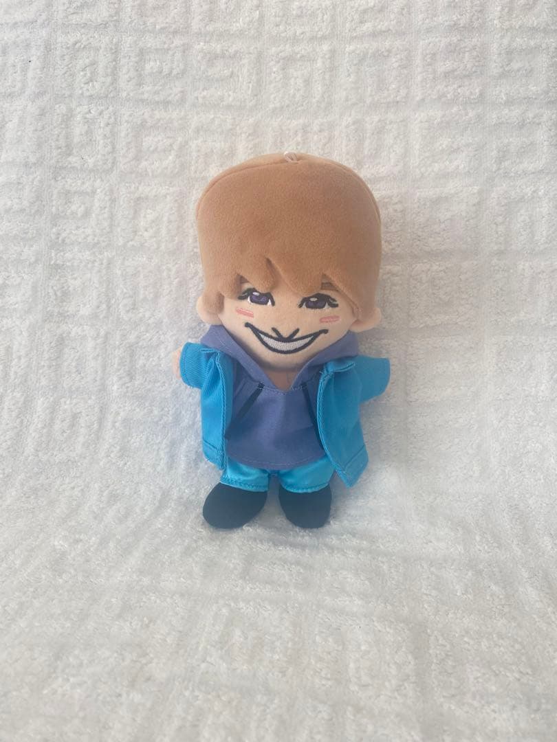 Aぇ!group はぴぬい　服