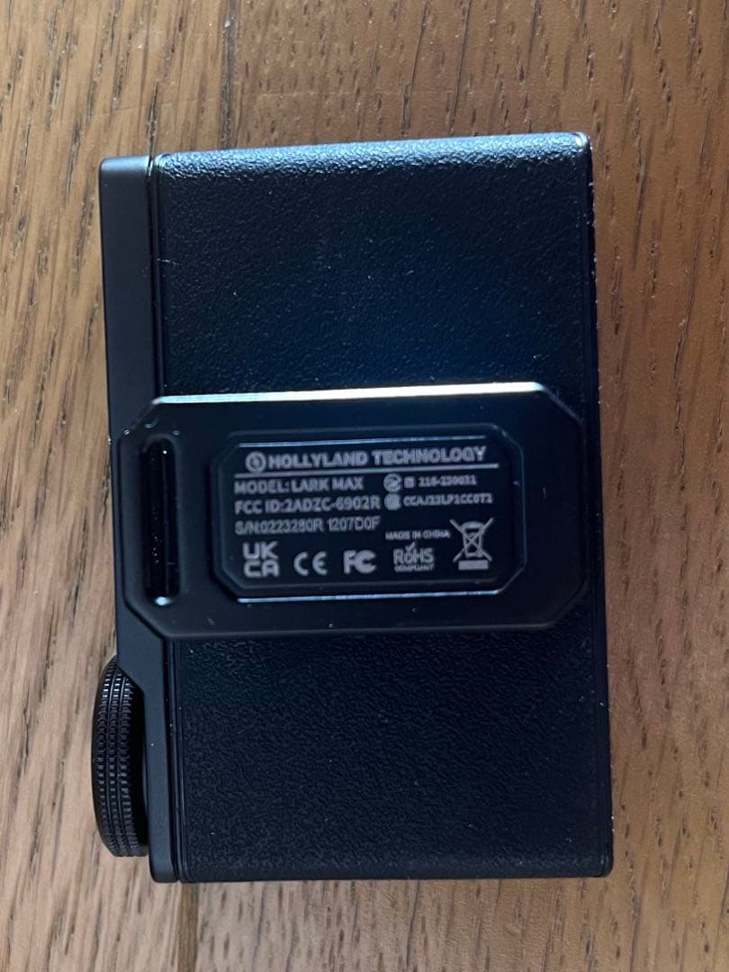 ワイヤレスマイク　HOLLY LAND