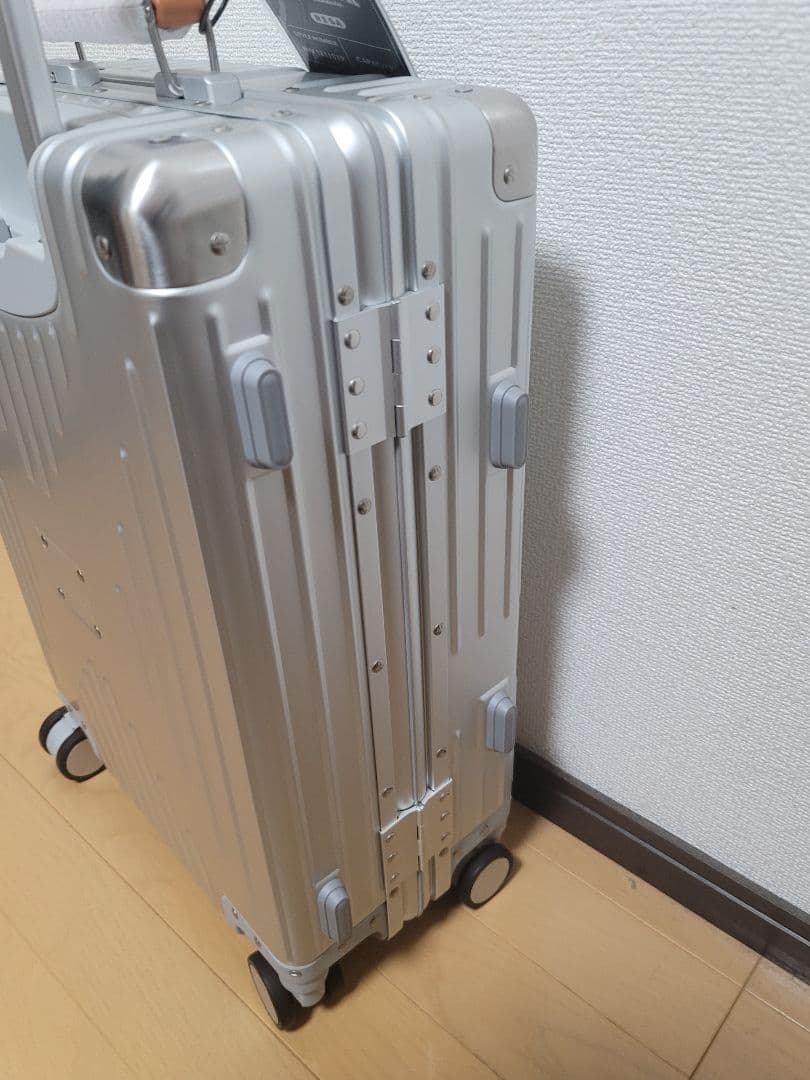 【新品未使用】希少イノベーター最新モデル。ラゲッジタグ付き